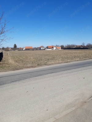 Vand teren intravilan, construibil, utilitati, central drum asfaltat Lunca Calnicului