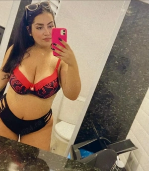 Anca matura 35 de ani fără grabă 