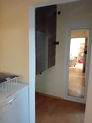 Apartament 3 camere, decomandat, Micro 20 - imagine 5