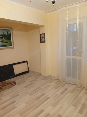 Apartament 3 camere, decomandat, Micro 20