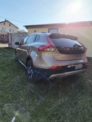 Volvo V40 Cross Country, Cutie automată, Motor 2.0, diesel, 150 CP - imagine 5