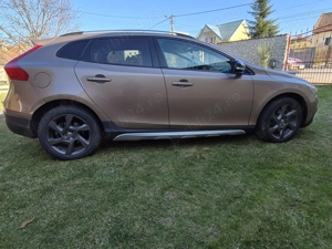 Volvo V40 Cross Country, Cutie automată, Motor 2.0, diesel, 150 CP - imagine 3