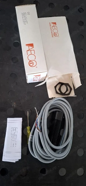 Senzor de proximitatea AECO SC30P-RE25