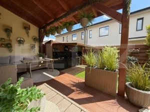 Duplex 4 camere, 120 mp utili, 300 mp de teren, piscina incalzita, zona Terra - imagine 19