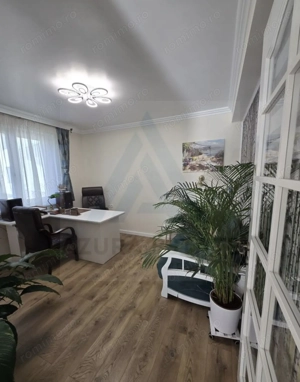 Apartament premium 54 mp utili curte 150 mp si 2 parcari in Selimbar - imagine 2