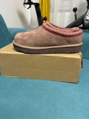 UGG Tasman 2, size 40