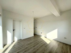 Duplex modern cu 4 camere si 3 bai | Mosnita Noua | VALERY - imagine 5