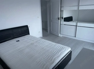 inchiriez apartament cu 3 camere 