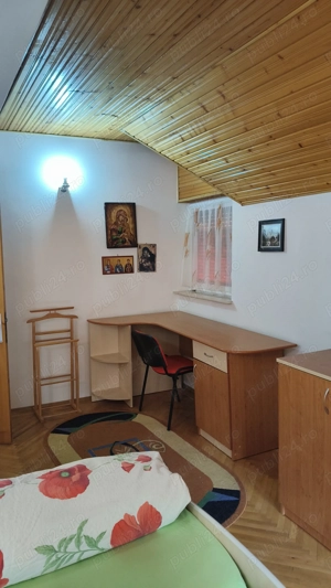 Busteni-Vila de vacanta cu  3 dormitoare,mobilata si utilata - imagine 9