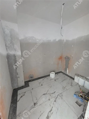 Apartament cu 3 camere si balcon in zona Calea Surii Mici din Sibiu - imagine 3