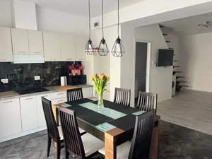 Apartament de inchiriat in centrul Jimboliei