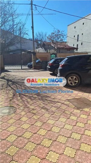 Apartament 3 camere 80 mp | Parcare - Curte  | M. Aparatorii Patriei | - imagine 8