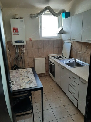 Inchiriere apartament 2 camere decomandat Lacul Tei - Maica Domnului - imagine 2