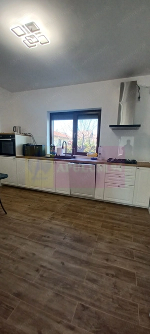 Săbăreni, casă nouă tip parter, cu pod mansardabil - imagine 5