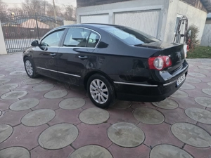 VW Passat 2008.Provenienta Porsche RO. 2000.TDI.140Cp.126000km.Pret 3400Eur - imagine 3
