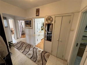 Apartament 2 camere, ultracentral de vanzare- Str. Hortensiei