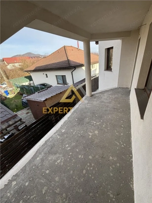 Casa spectaculoasa de vanzare Tautii Magheraus str 69 - imagine 15