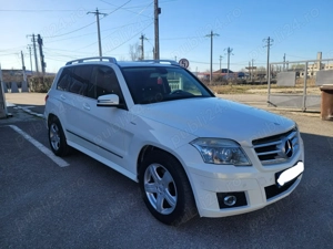Mercedes benz glk acest suv este din 2011 - imagine 3