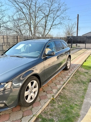 Audi A4 B8 Break din 2009 2.0 TDI Euro5 - imagine 2