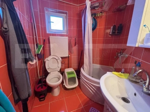Apartament 3 camere, 70 mp, zona Nicolina - imagine 9