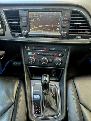 Seat Leon X-perience  - imagine 10