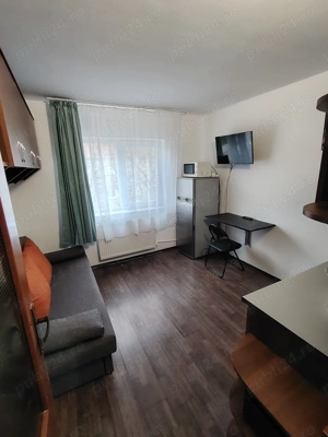 Se Închiriază Garsoniera 