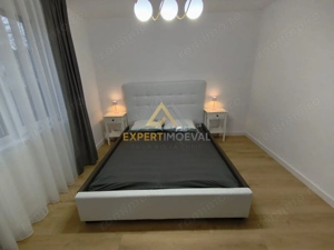 Apartament LUX 2 camere P-ta Revolutiei Ultracentral 46 mp - imagine 4