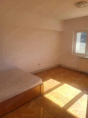  vanzare apartament 2 camere Fieni - imagine 4