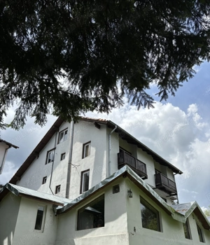 Închiriez complex turistic