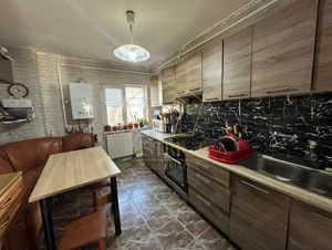 Apartament spatios cu 4 camere | Zona Sagului - imagine 9