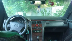 Vand Mercedes E200, 1997 - imagine 8