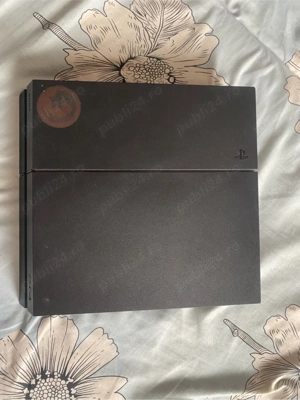 Vând PS 4 în stare buna de functionare 