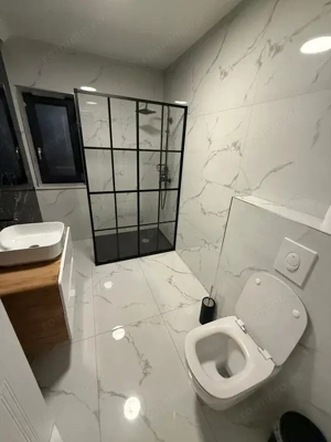 Proprietate deosebita in zona exclusiv de case, zona Vivo - imagine 10