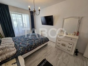 Apartament decomandat 3 camere 2 bai balcon lift City Residence Sibiu - imagine 11
