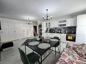Apartament decomandat 3 camere 2 bai balcon lift City Residence Sibiu - imagine 3