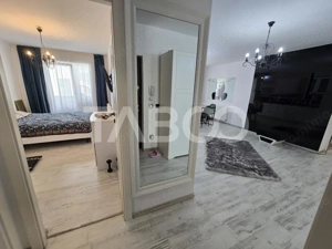 Apartament decomandat 3 camere 2 bai balcon lift City Residence Sibiu - imagine 18