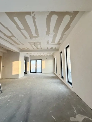Vilă modernă cu 4 camere | Încălzire în pardoseală | Teren 505 mp - imagine 18