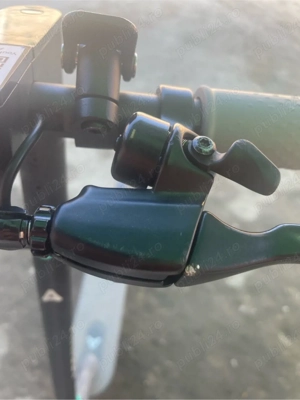 Tritineta electrica Aerium