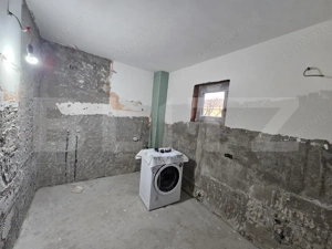 Casa la rosu, P+M, 120 mpu, teren 800 mp, zona Simnicu de sus - imagine 4