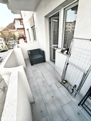 Vand apartament 3 camere ultracentral! - imagine 2