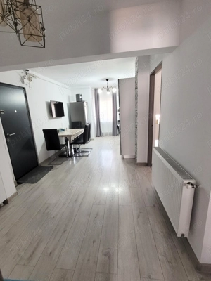 Vand apartament 3 camere ultracentral! - imagine 3
