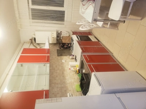 Inchiriez apartament 2 camere Decomandat