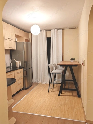 Inchiriez apartament 3 camere  - imagine 5