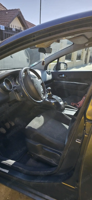 Peugeot 5008 an 2010, 1.6 diesel - imagine 2