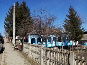 Vând casă cu teren  - imagine 7