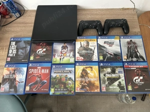 Ps4 slim +2 joystickuri + 12 jocuri (unul fiind dublura)