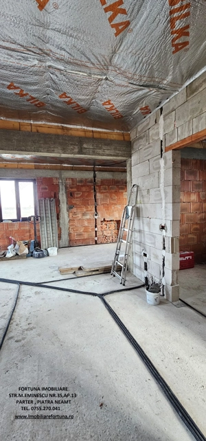 Casa la rosu si teren 615 mp, intr-un cartier de vile, Dumbrava Rosie - imagine 12