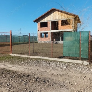  Casă la Roșu & Sat-Costi   - imagine 3