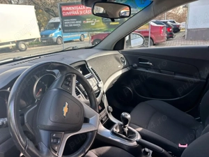 chevrolet cruze 2.0 diesel 6 trepte 2013   - imagine 4