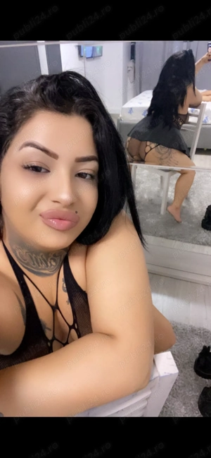  Bună sunt Andreea poze reale 100 %..  .. Non-Stop !